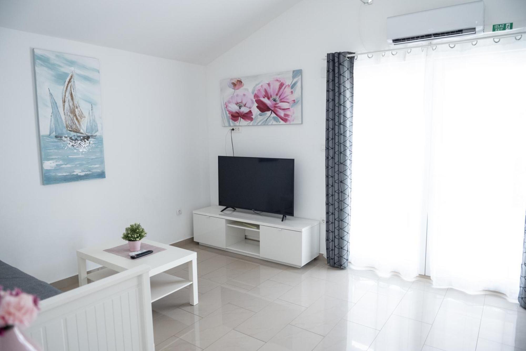 Apartments Solta Рогач Экстерьер фото